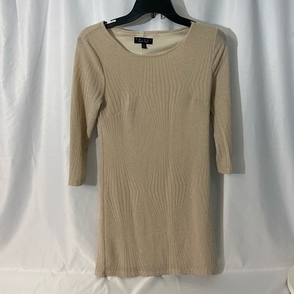 Trixxi Dress - Picture 1 of 2